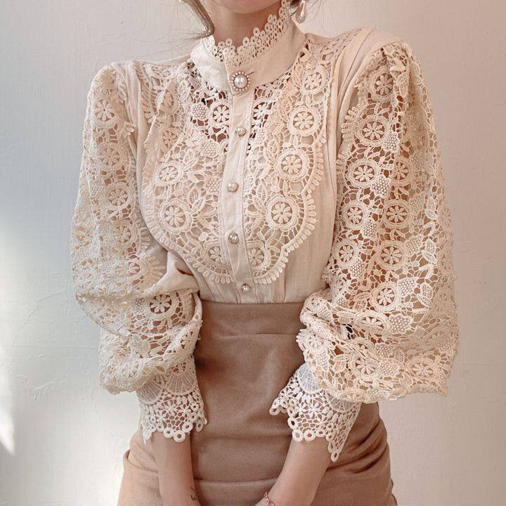 Vintage boutonné manches longues avec dentelle et accouplement