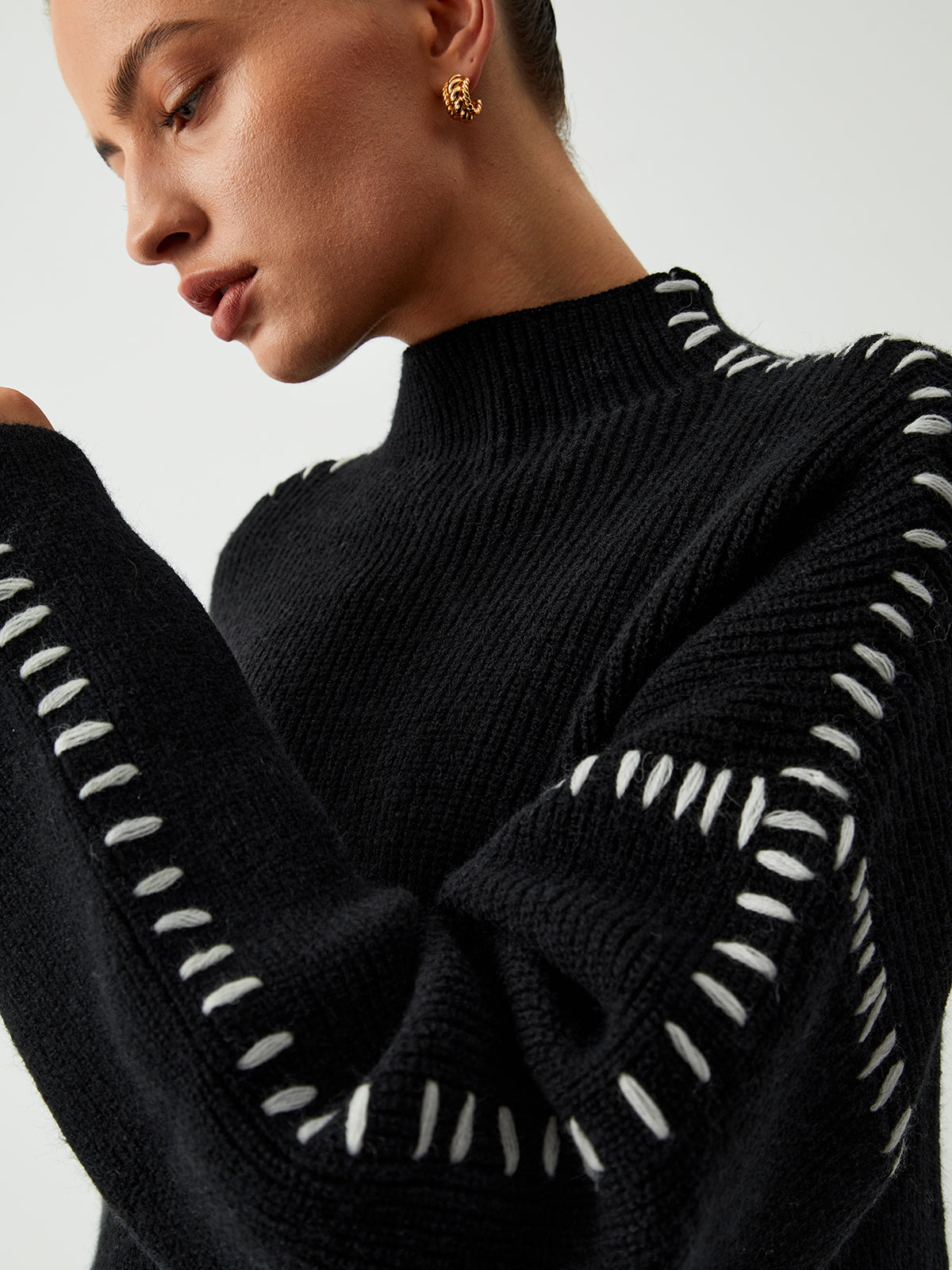 Jolie – Pull à Col Roulé Avec Point De Piqué