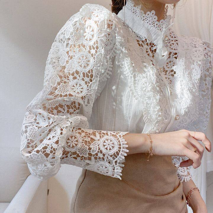 Vintage boutonné manches longues avec dentelle et accouplement