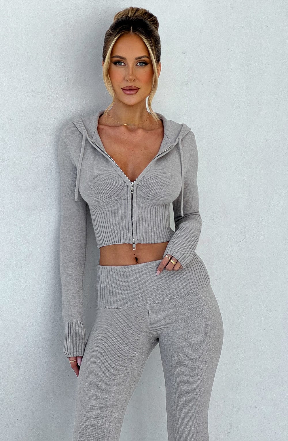 Sweat à capuche en tricot Donna