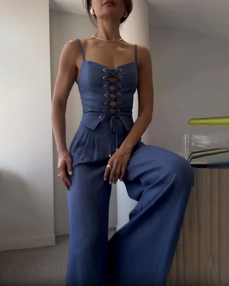Olivia ! Ensemble deux pièces avec haut et pantalon assortis